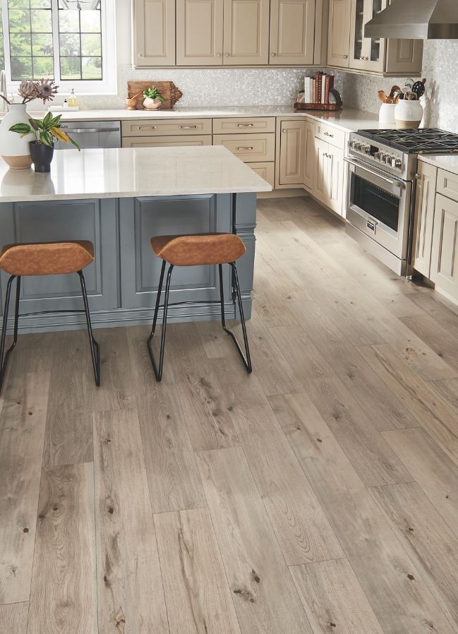 wood look laminate in a Texas kitchen