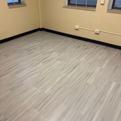 after flooring remodel with laminate floors